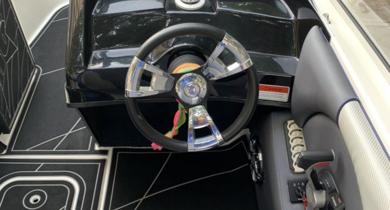Power Boat CRUISE CRAFT R6