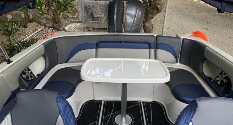 Power Boat CRUISE CRAFT R6