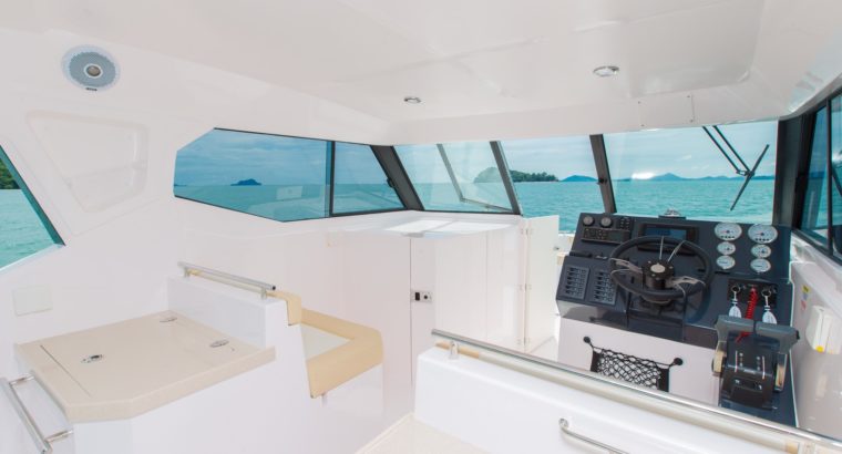 Al Dhaen 360SF Wave Breaker /11m (2008)